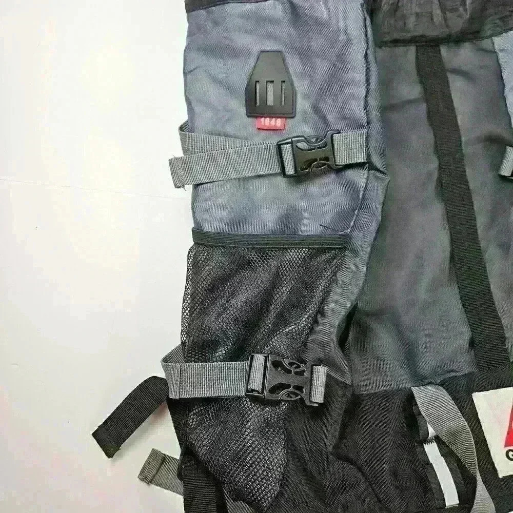 Gerry Mochila Hinsdale Colorblock Flapover Top, Metal - Picture 6 of 9